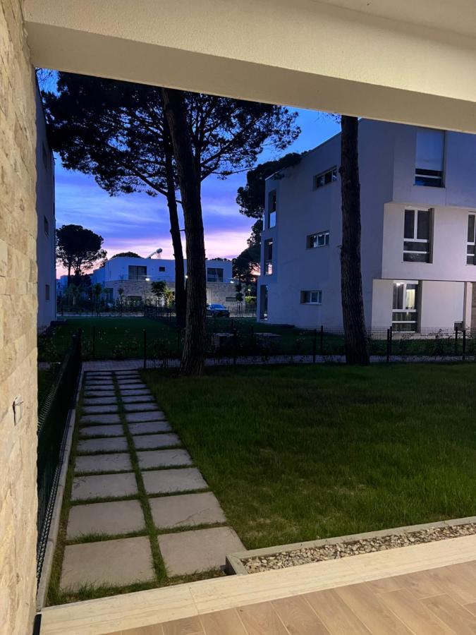 Pine Apartments At San Pietro Resort Durrës Extérieur photo
