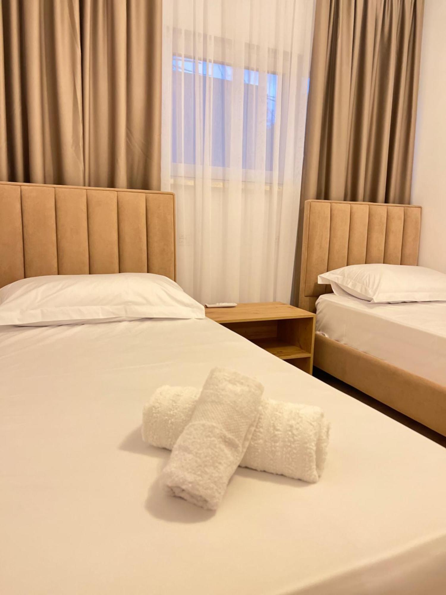 Pine Apartments At San Pietro Resort Durrës Extérieur photo